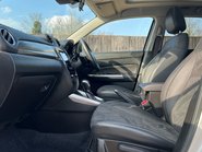 Suzuki Vitara SZ5 MHEV 3