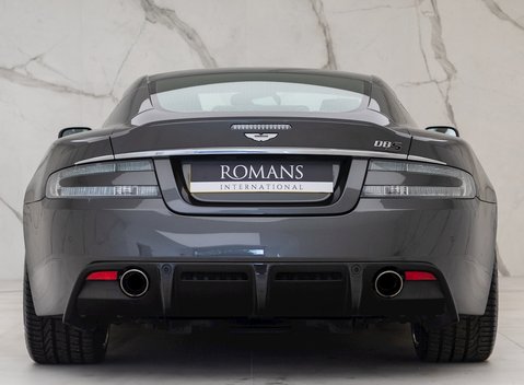 Aston Martin DBS 5