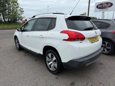 Peugeot 2008 S/S ALLURE 7