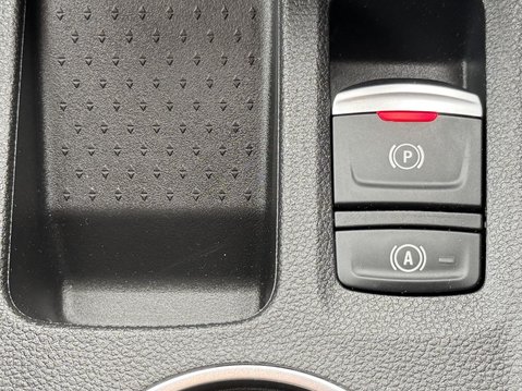 Renault Captur 1.0 TCE 90 Techno 5dr 29