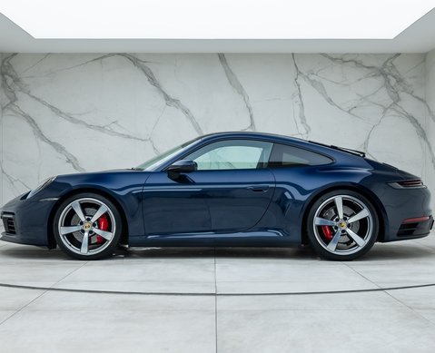 Porsche 911 Carrera S (992) 
