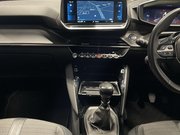Peugeot 2008 1.5 BlueHDi Allure Premium SUV 5dr Diesel Manual Euro 6 (s/s) (110 ps) Star 15