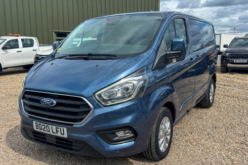 Ford Transit Custom SWB L1H1 Low Roof Limited 300 Air Con Alloys Sensors EURO 6 NO VAT