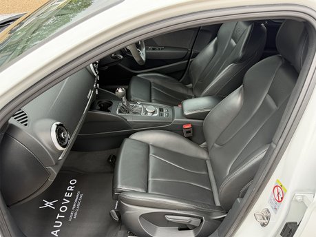 Audi A3 RS 3 QUATTRO 34