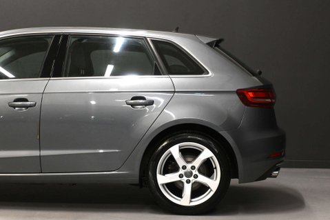 Audi A3 1.5 A3 Sportback 35 TFSI Sport 5dr 33