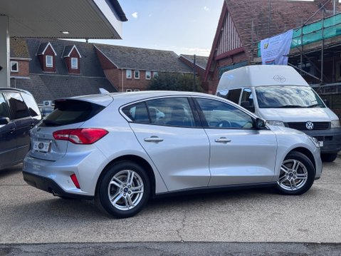 Ford Focus ZETEC TDCI 2