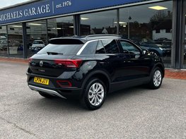 Volkswagen T-Roc 1.5 T-Roc Match TSI S-A 5dr 8