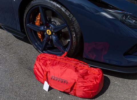 Ferrari F8 Tributo 31