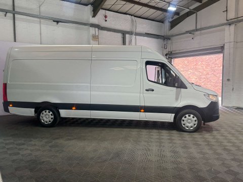 Mercedes-Benz Sprinter 2.0 Sprinter 315 Premium CDI LWB 7