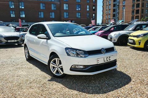 Volkswagen Polo MATCH TSI.. 11 MAIN DEALER SERVICES.. 1 PREVIOUS KEEPER.. £20 ROAD TAX..A/C 1