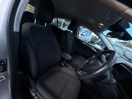 Ford Focus TITANIUM TDCI 16