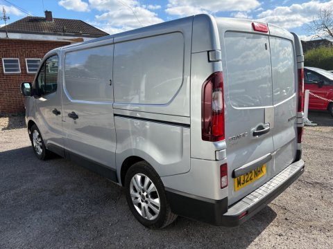 Renault Trafic SL28 SPORT DCI 12