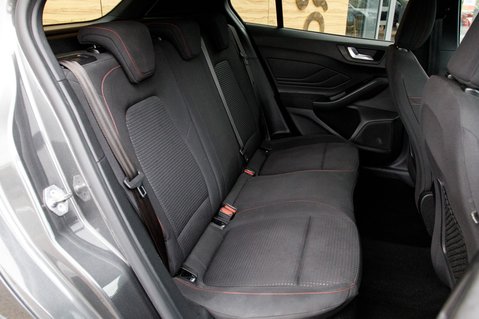 Ford Focus ST-LINE 29