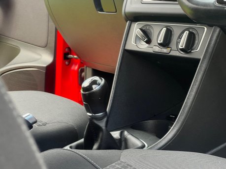 Volkswagen Polo MATCH 8