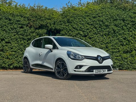 Renault Clio 0.9 TCe Iconic Hatchback 5dr Petrol Manual Euro 6 (s/s) (90 ps) 27