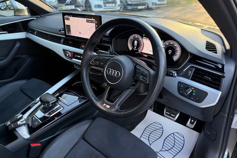 Audi A4 AVANT TDI S LINE MHEV - REVERSE CAMERA - 8 AUDI MAIN DEALER SERVICES 31