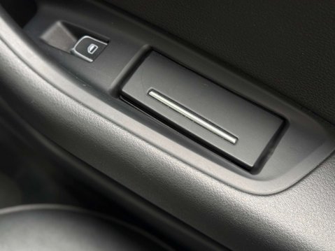 Audi A6 2.0 TDI ultra SE Executive Saloon 4dr Diesel S Tronic Euro 6 (s/s) (190 ps) 63