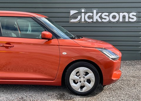Suzuki Swift MOTION 7
