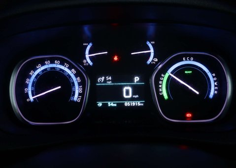 Vauxhall Vivaro 3100 75kWh Dynamic Panel Van 5dr Electric Auto L2 H1 (136 ps) 18