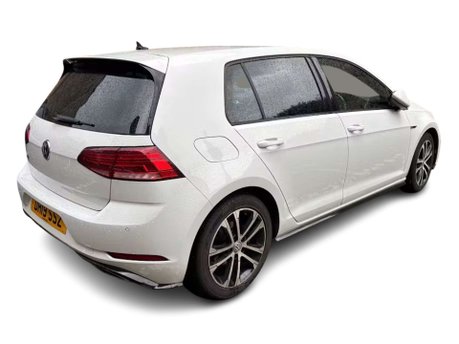 Volkswagen Golf 2.0 TDI R-Line Hatchback 5dr Diesel DSG Euro 6 (s/s) (150 ps) 3