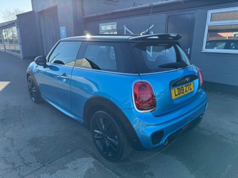 Mini Hatch COOPER SPORT 9