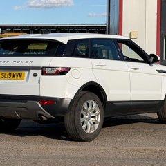 Land Rover Range Rover Evoque 2.0 Range Rover Evoque SE TD4 4WD 5dr 7
