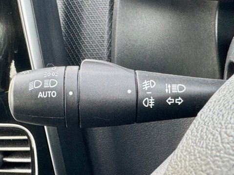 Renault Clio DYNAMIQUE NAV 26