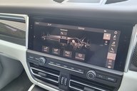 Porsche Macan PDK 39