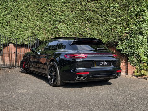 Porsche Panamera 4.0 Panamera T Sport Turismo Semi-Auto 4WD 5dr 3