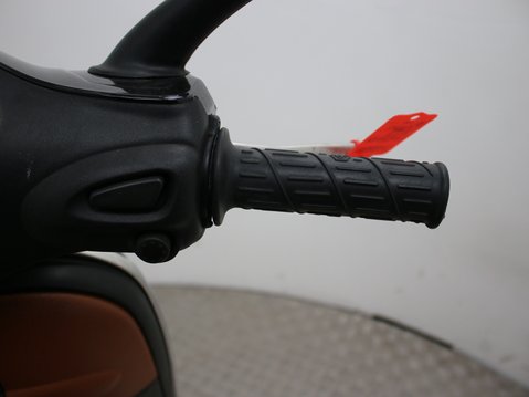 Piaggio ET2 VESPA ET2 50 17