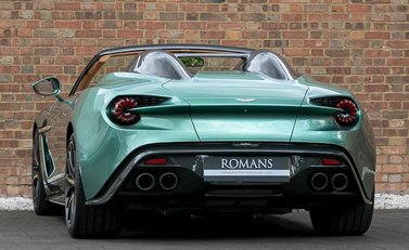 Aston Martin Zagato Vanquish Speedster 3