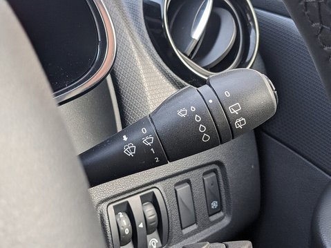 Renault Clio PLAY DCI 12