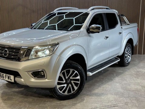 Nissan Navara 2.3 Navara Tekna dCi Auto 4WD 5dr 41