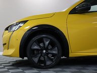 Peugeot e-208 GT PREMIUM 28