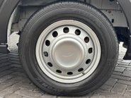 Ford Transit 350 Drw L3 170 ps Utility Cab Tipper - Tow Axle / Air Con 30