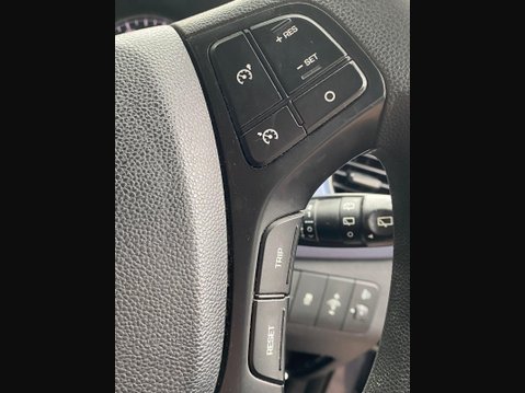 Hyundai i10 1.0 SE Euro 5 5dr 14