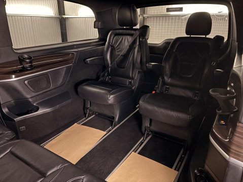 Mercedes-Benz Eqv EQV 300e 90kWh Sport Auto 5dr 8