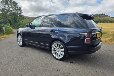 Land Rover Range Rover 3.0 SD V6 Vogue Auto 4WD Euro 6 (s/s) 5dr 4