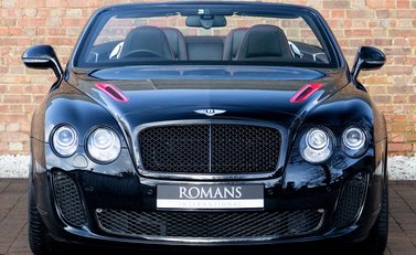 Bentley Continental Supersports Convertible ISR 4