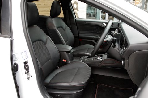 Ford Focus ST-LINE X TDCI 32