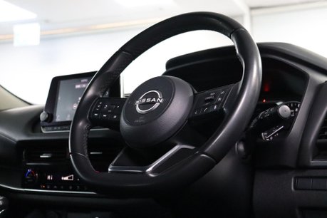 Nissan Qashqai DIG-T ACENTA PREMIUM MHEV 11