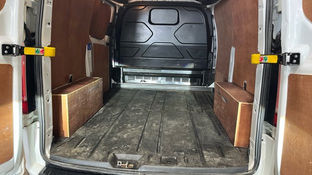 Ford Transit Custom SWB L1H1 Low Roof Trend 300 Air Con Sensors EURO 6 NO VAT 5