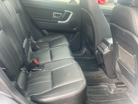 Land Rover Discovery Sport 2.0 TD4 HSE Black Auto 4WD Euro 6 (s/s) 5dr 21