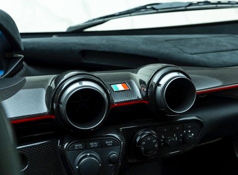 Ferrari LaFerrari 15