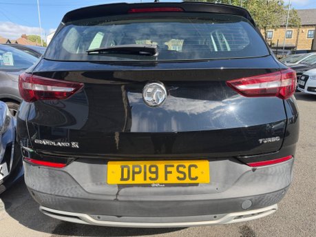 Vauxhall Grandland X SPORT NAV S/S 8