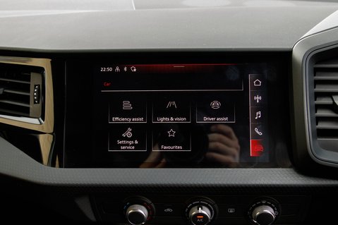 Audi A1 SPORTBACK TFSI TECHNIK 26