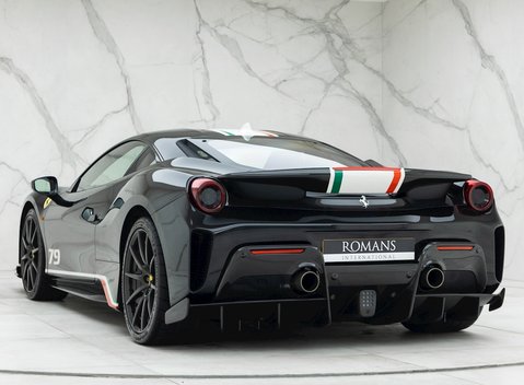 Ferrari 488 Pista Piloti 3