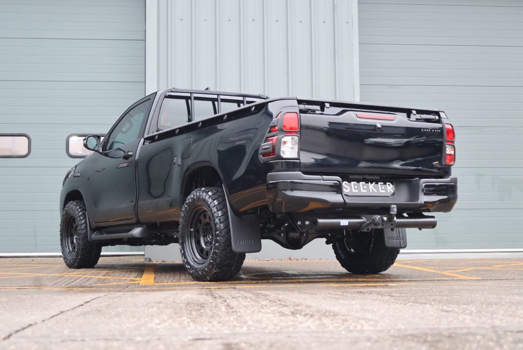 Toyota Hilux BRAND NEW ACTIVE 4WD D-4D S/C SINGLE CAB BIG STYLING SPEND AT SEEKER UK 6