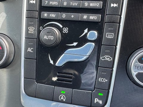 Volvo V60 2.0 D3 R-Design Nav Auto Euro 6 (s/s) 5dr 24