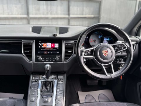 Porsche Macan 3.0 Macan S D Semi-Auto 4WD 5dr 42